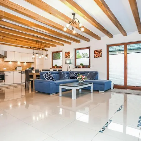 Ferienhaus Cozy In With Wifi Sarbinowo